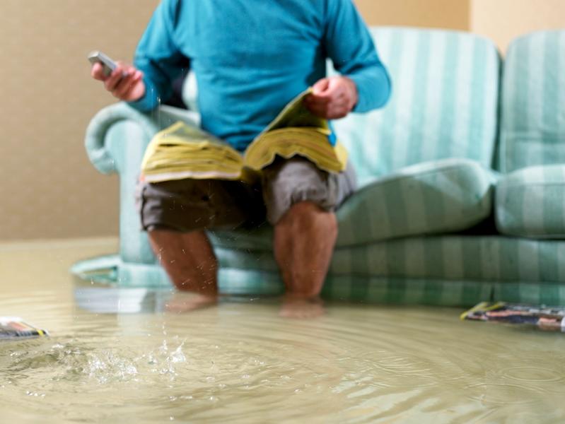 Что делать, если затопили вашу квартиру