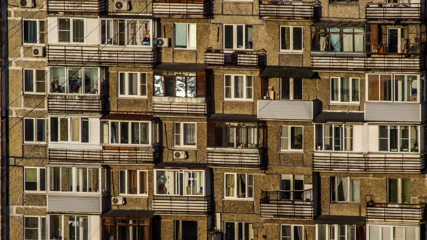 Фото - В России сильно подешевело жилье